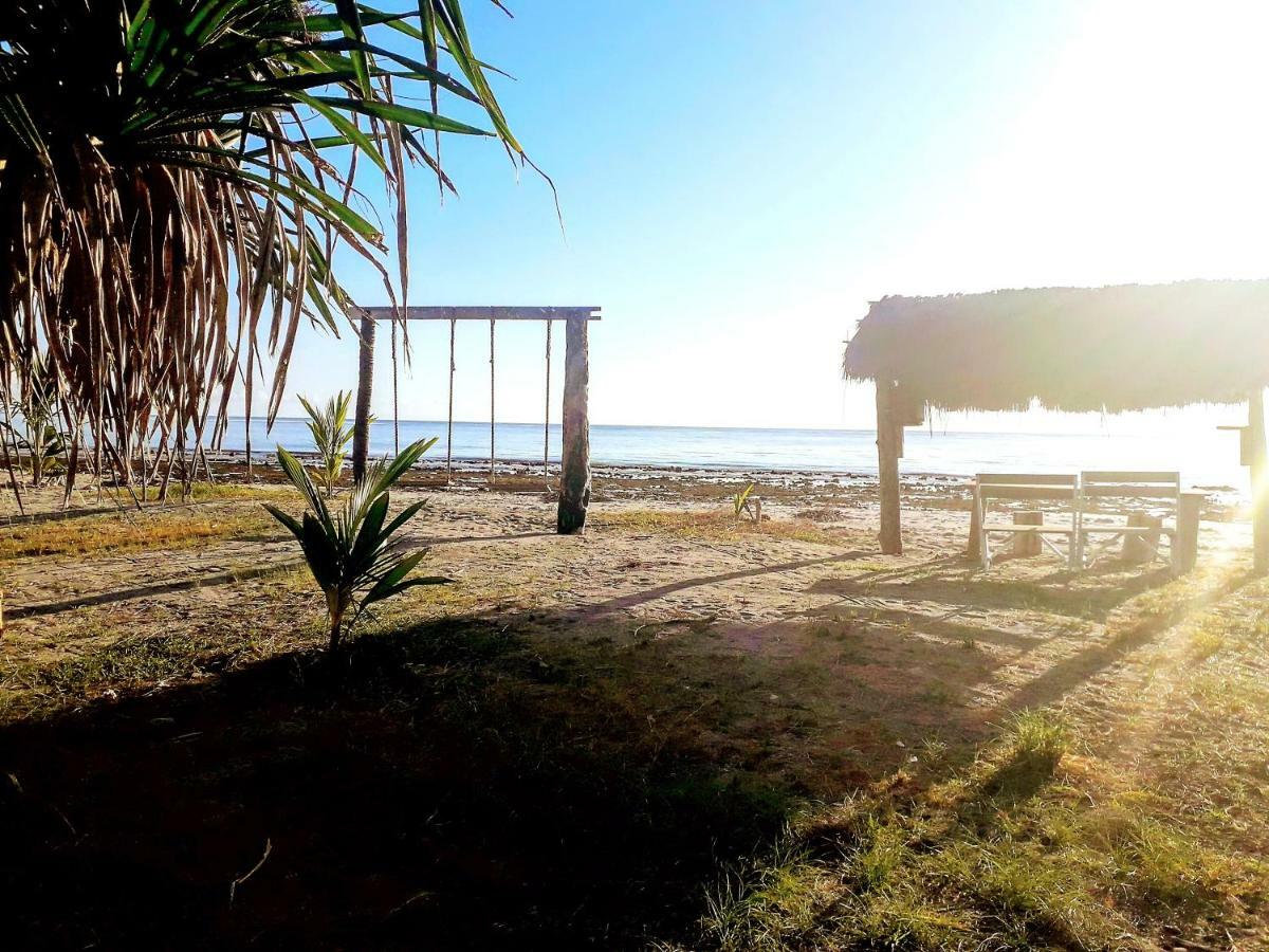 韦拉海滩度假屋 Maujawa 外观 照片